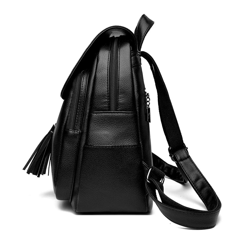 Bolso tipo mochila de cuero con transporte oculto