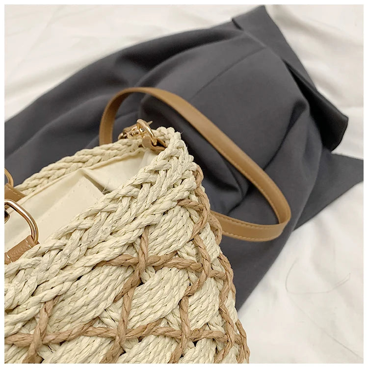 Bolso de paja circular