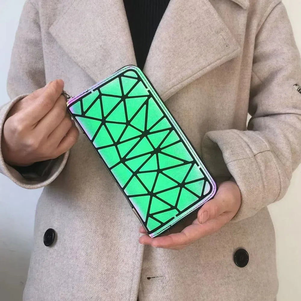 Geometric Holographic Wallet