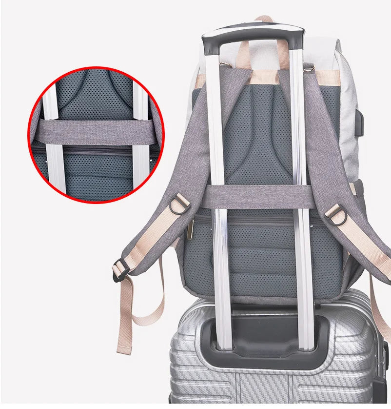 FAMICARE USB Diaper Bag