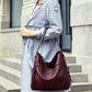 Bolso de hombro con piel