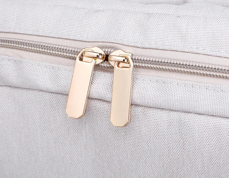 FAMICARE USB Diaper Bag